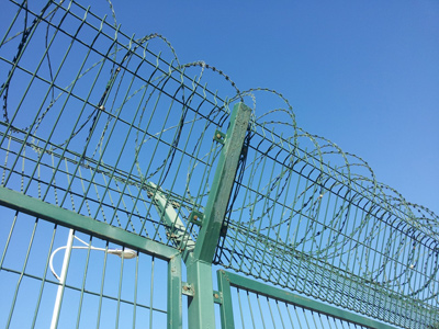 刀片刺绳防护网